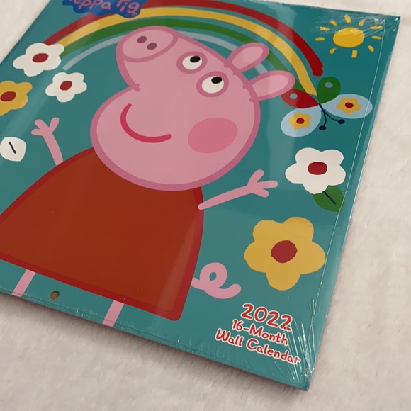 Peppa Pig | 2022 16-Month Wall Calendar - Picture 3 of 12